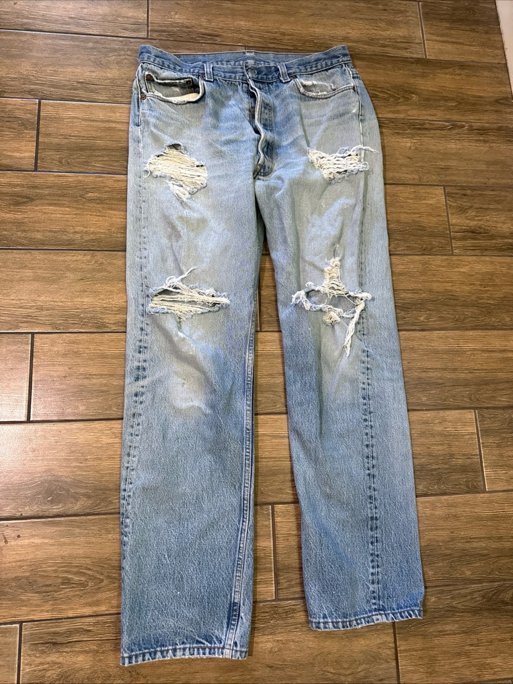 Vintage Levis 501 Jeans Mens38X31 Blue  80s  Distressed Denim Button Fly